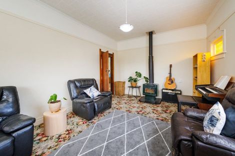 Photo of property in 21 Aru Street, Tangimoana, 4822