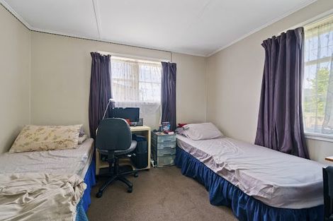 Photo of property in 306 George Street, Stokes Valley, Lower Hutt, 5019