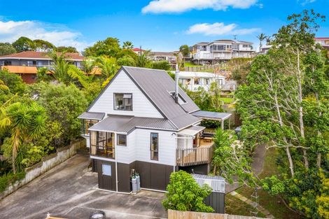 Photo of property in 27b Polkinghorne Drive, Manly, Whangaparaoa, 0930