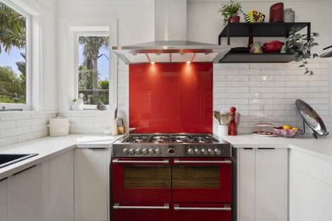 Photo of property in 50a Ngataringa Road, Devonport, Auckland, 0624