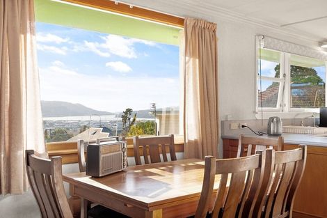 Photo of property in 42 Middleton Road, Kew, Dunedin, 9012