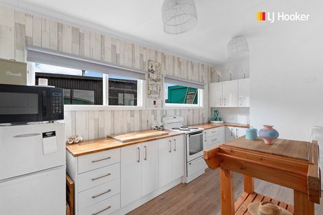 Photo of property in 26 Otakou Golf Course Road, Otakou, Dunedin, 9077