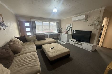 Photo of property in 3 Kiwi Court, Roslyn, Palmerston North, 4414