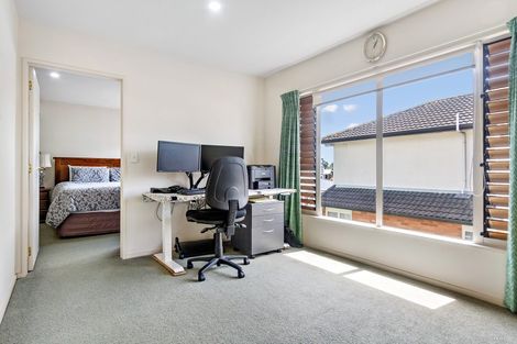Photo of property in 33a Rogan Street, Mount Roskill, Auckland, 1041
