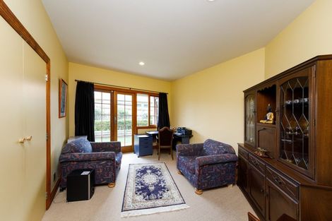 Photo of property in 8a Camden Street, Feilding, 4702