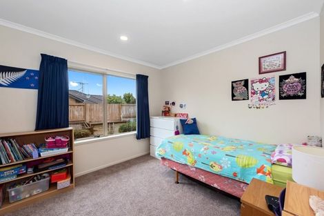 Photo of property in 6 Holly Place, Rototuna North, Hamilton, 3210