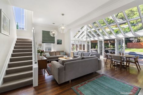 Photo of property in 29 Rimu Road, Kelburn, Wellington, 6012