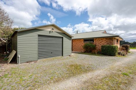 Photo of property in 185a Tipapakuku Road, Dannevirke, 4930