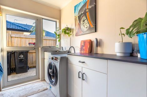 Photo of property in 26 Crichton Terrace, Mount Maunganui, 3116