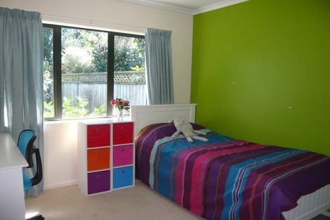 Photo of property in 7 Johnsfield Place, Rototuna, Hamilton, 3210