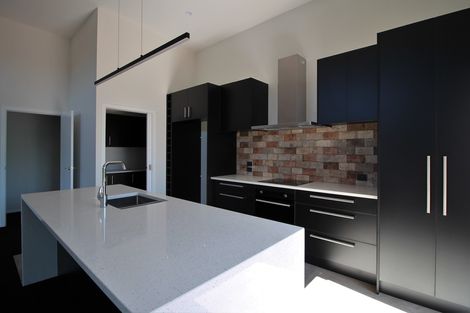 Photo of property in 21 Craig Place, Bridge Hill, Alexandra, 9320