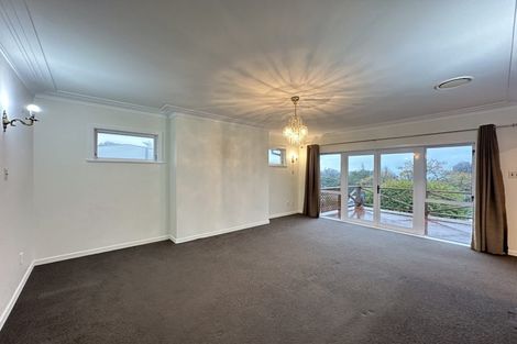 Photo of property in 17 Bleakhouse Road, Howick, Auckland, 2014