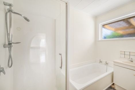 Photo of property in 66 Clarence Cox Crescent, Pirimai, Napier, 4112