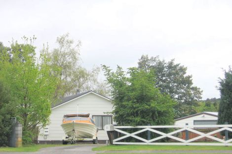 Photo of property in 21 Newberry Place, Richmond Heights, Taupo, 3330