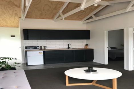 Photo of property in 1/48 Titirangi Road, New Lynn, Auckland, 0600