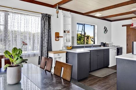 Photo of property in 38 Mcalpine Road, Hawera, 4672