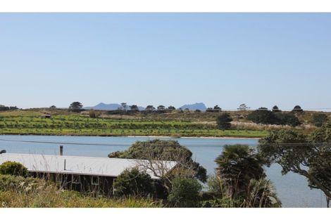 Photo of property in 286 Cove Road, Waipu, 0582