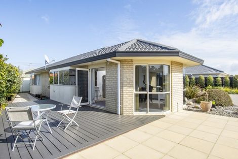 Photo of property in 8 Lasiandra Place, Mount Maunganui, 3116