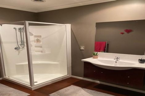 Photo of property in 8 Rossington Drive, West Melton, 7618