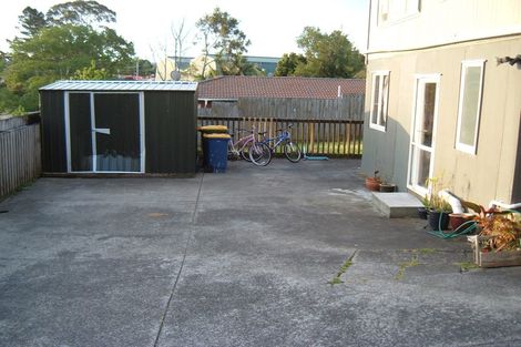Photo of property in 1/183 Royal Road, Massey, Auckland, 0614