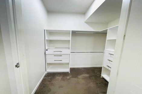 Photo of property in 23 Bartells Drive, Goodwood Heights, Auckland, 2105