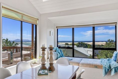 Photo of property in 21 Devon Street, Mangawhai Heads, Mangawhai, 0505