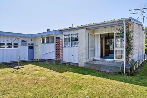 Photo of property in 11 Rosebank Avenue, Avalon, Lower Hutt, 5011