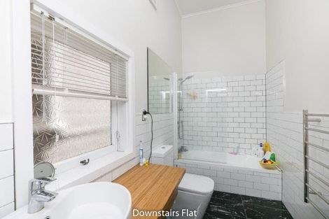 Photo of property in 82 Tinakori Road, Thorndon, Wellington, 6011