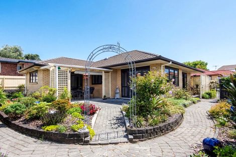 Photo of property in 11 Maurton Place, Onerahi, Whangarei, 0110