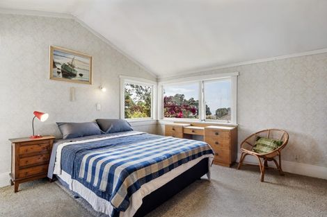 Photo of property in 1 Bayview Road, Hauraki, Auckland, 0622
