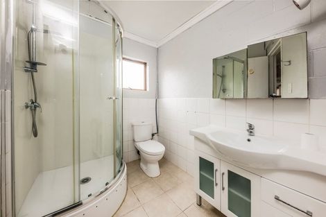 Photo of property in 11 Tomlin Place, Mangere East, Auckland, 2024