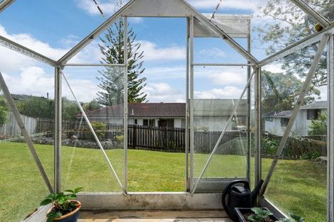 Photo of property in 2/24 Bayview Road, Bayview, Auckland, 0629