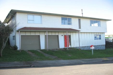 Photo of property in 7 Finn Place, Titahi Bay, Porirua, 5022