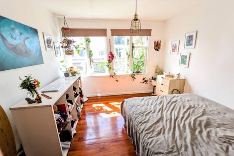 Photo of property in 13 Tahapa Crescent, Meadowbank, Auckland, 1072