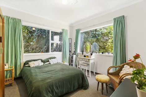 Photo of property in 42 Buckingham Street, Melrose, Wellington, 6023