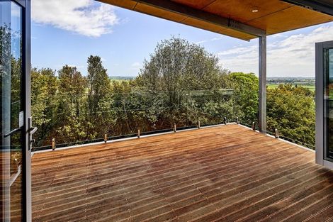 Photo of property in 102 Kuku East Road, Kuku, Levin, 5570
