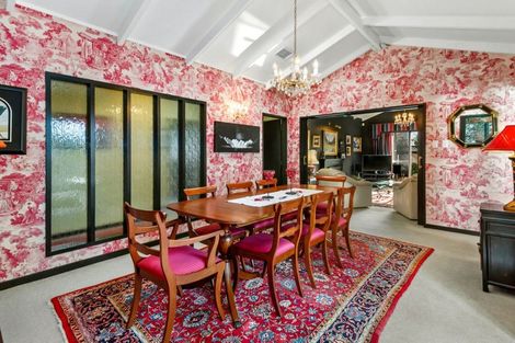 Photo of property in 6 Golf Road, Heretaunga, Upper Hutt, 5018