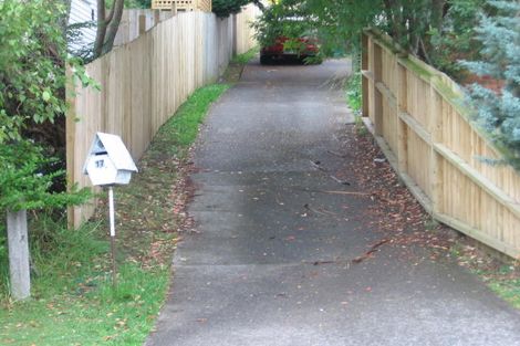 Photo of property in 2/17 Crystal Avenue, Glendene, Auckland, 0602