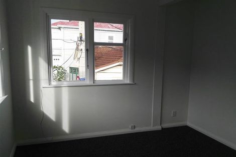 Photo of property in 132 Brougham Street, Mount Victoria, Wellington, 6011