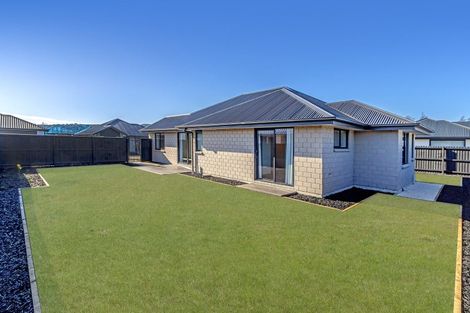 Photo of property in 7 Eastman Drive, Halswell, Christchurch, 8025