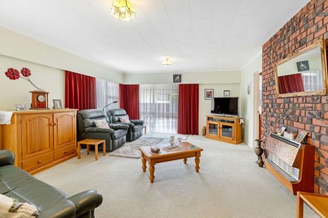 Photo of property in 43 Kentucky Way, Awapuni, Palmerston North, 4412