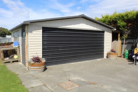Photo of property in 9 Anne Street, Winton, 9720