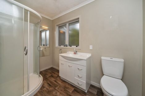 Photo of property in 37 Broadway, Stratford, 4332