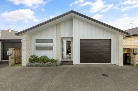 Photo of property in 11 Capstan Close, Pyes Pa, Tauranga, 3112
