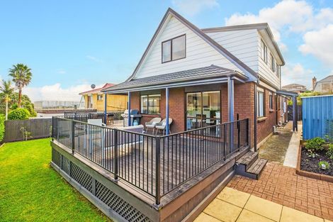 Photo of property in 4 Sophora Place, Totara Heights, Auckland, 2105