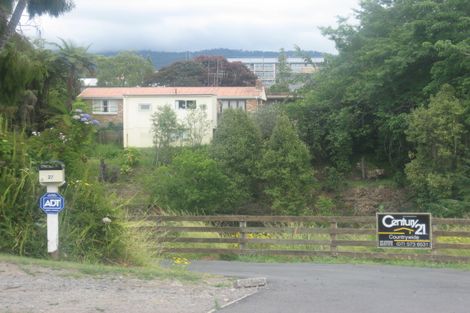 Photo of property in 27 Glen Terrace, Te Puke, 3119