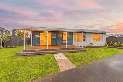Photo of property in 38 Bayswater Crescent, Bromley, Christchurch, 8062