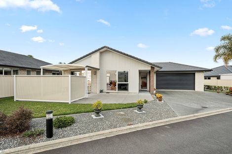 Photo of property in 4 Seashell Drive, Papamoa Beach, Papamoa, 3118