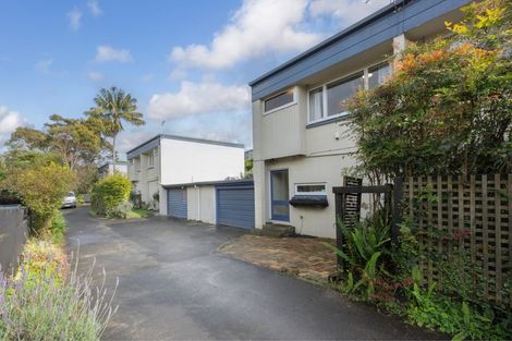 Photo of property in 2/40 Moana Avenue, Onehunga, Auckland, 1061