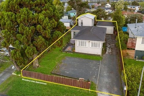 Photo of property in 11 Mail Avenue, Weymouth, Auckland, 2103